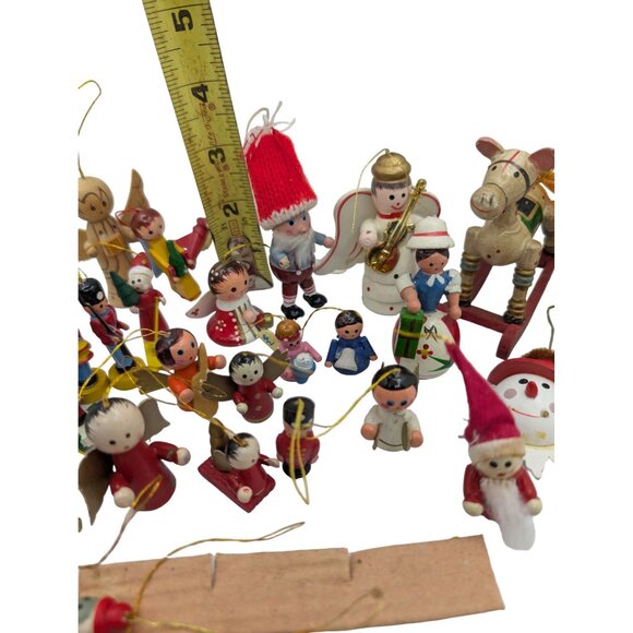 Vtg Bundle Wood & resin? Christmas Tree Ornaments small Figurines - Picture 8 of 16